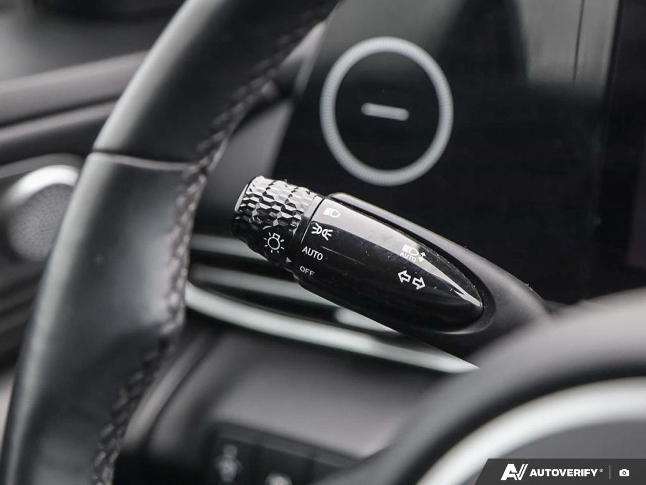 2021 Hyundai Elantra Ultimate Tech 4dr Sedan Photo