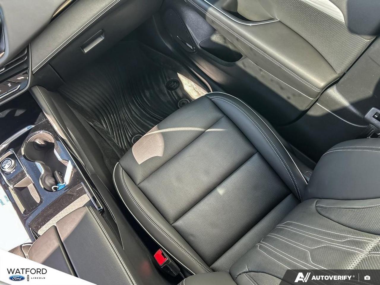 2024 Buick Envision AWD 4dr Avenir Photo