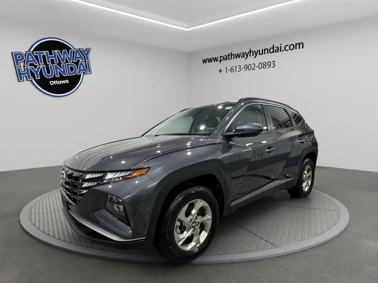 2024 Hyundai Tucson Preferred | Reverse Cam | Heated Seats Photo