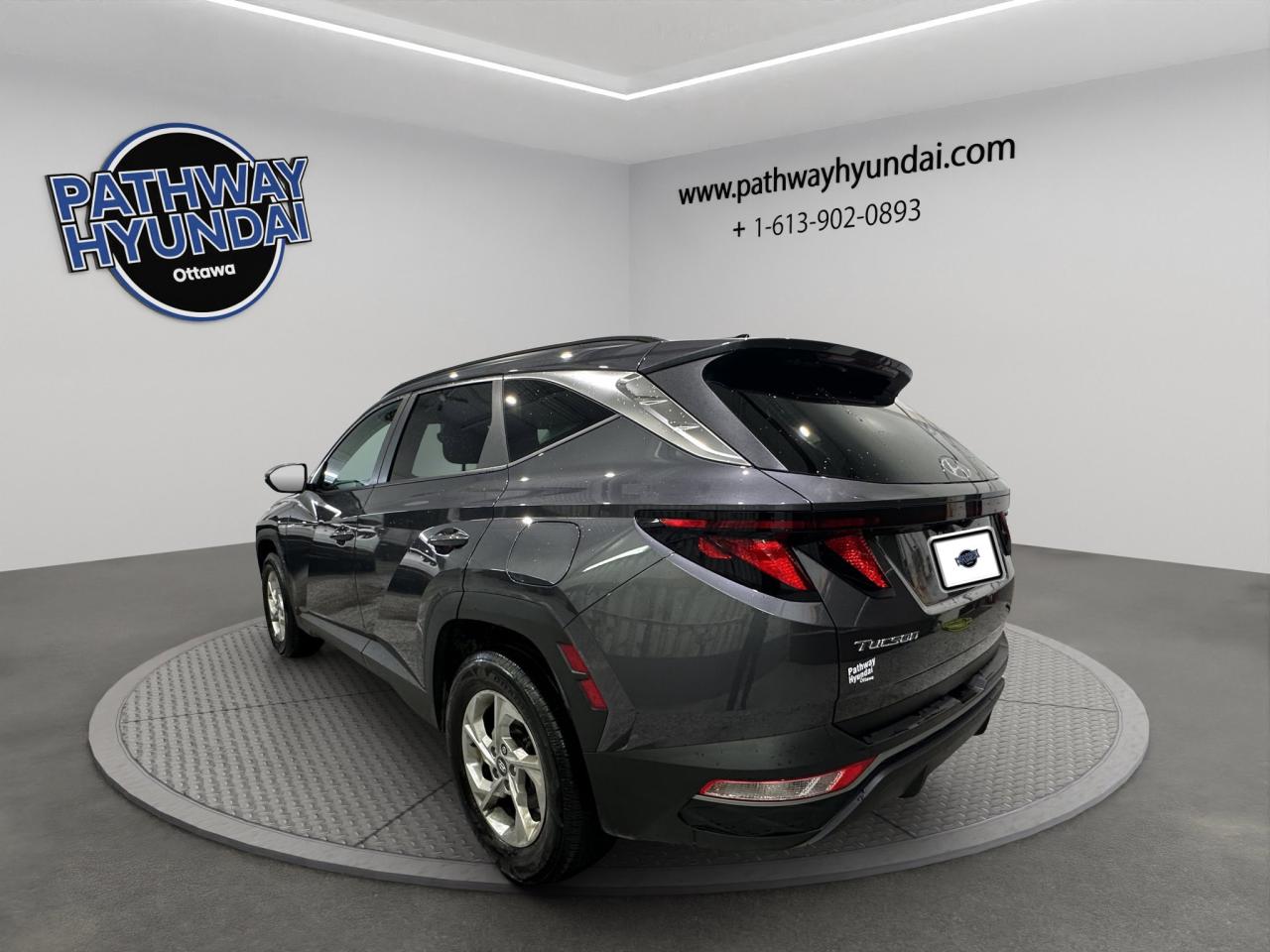 2024 Hyundai Tucson Preferred | Reverse Cam | Heated Seats Photo