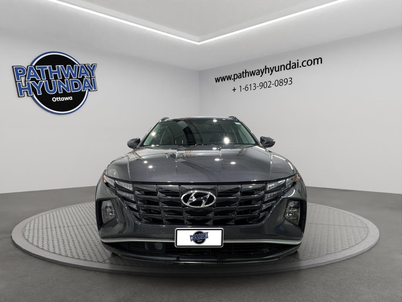 2024 Hyundai Tucson Preferred | Reverse Cam | Heated Seats Photo