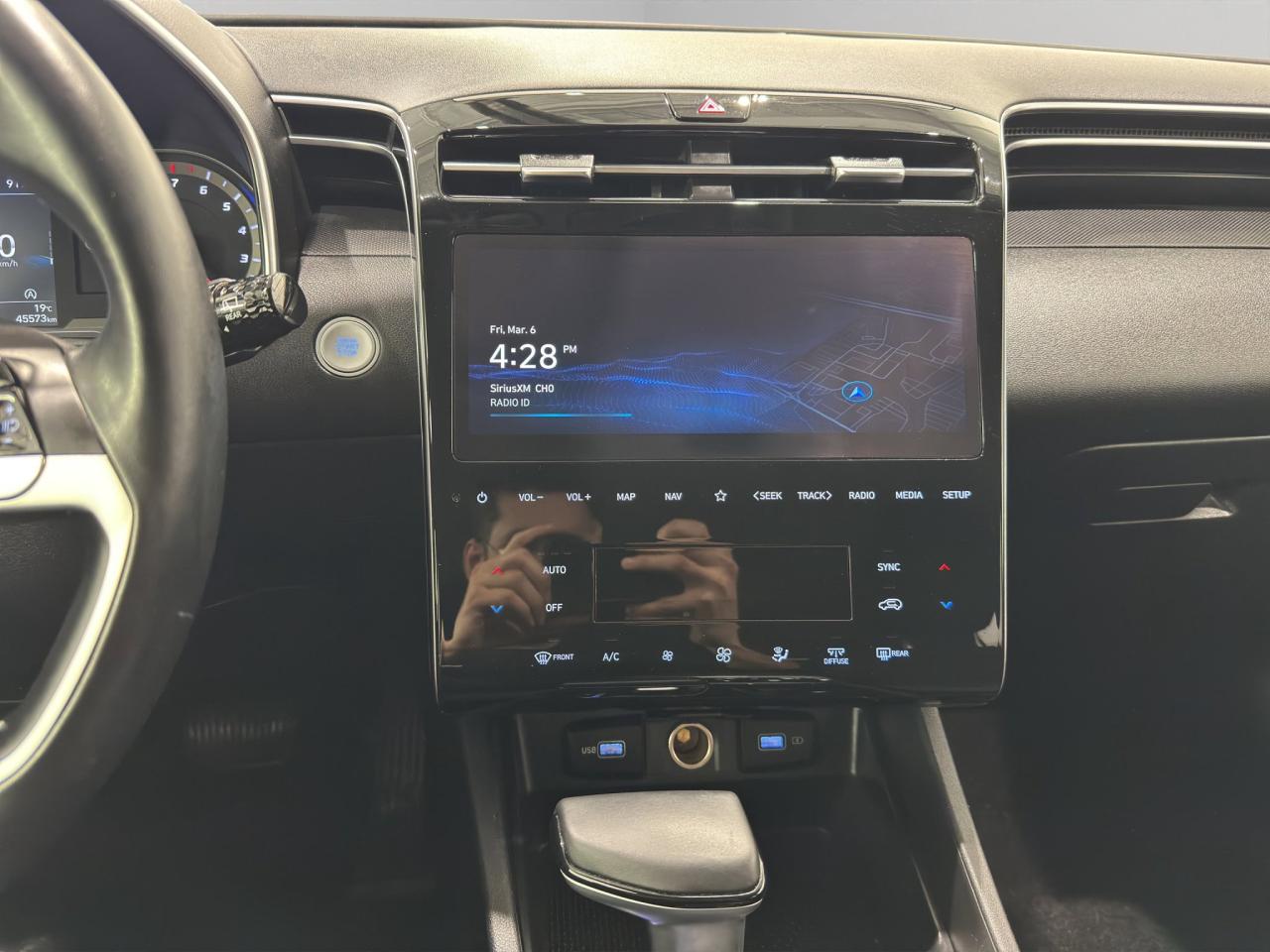 2024 Hyundai Tucson Preferred | Reverse Cam | Heated Seats Photo