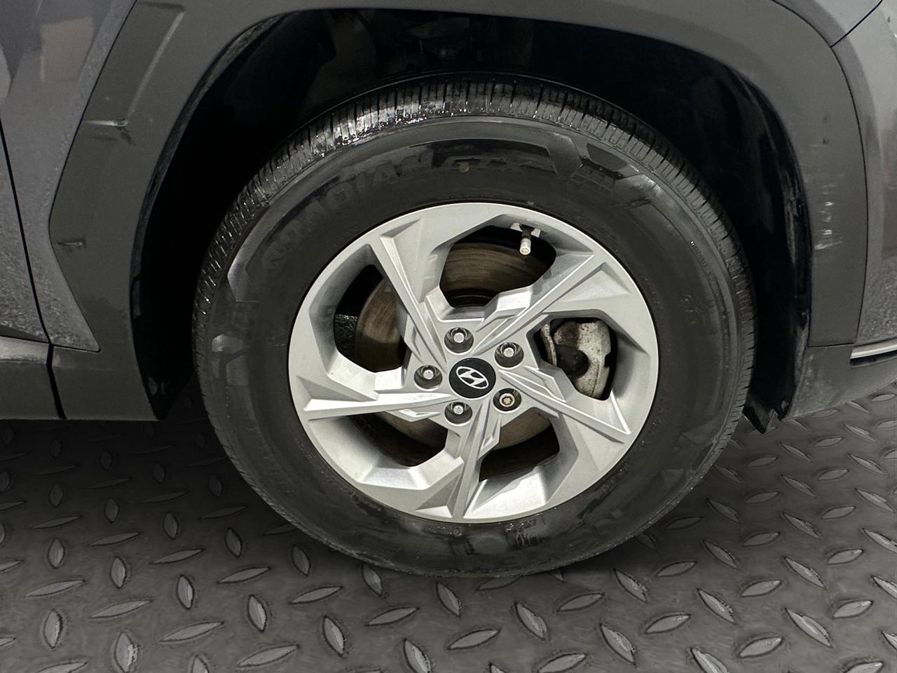 2022 Hyundai Tucson Preferred | Reverse Cam | Heated Seats Photo