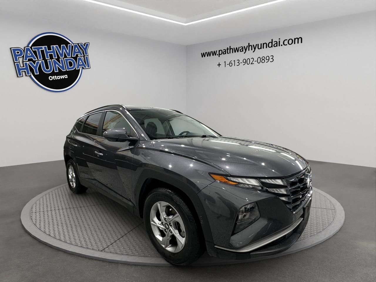 2022 Hyundai Tucson Preferred | Reverse Cam | Heated Seats Photo