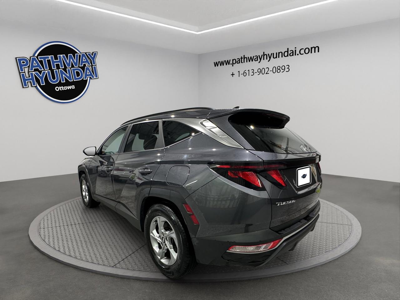 2022 Hyundai Tucson Preferred | Reverse Cam | Heated Seats Photo