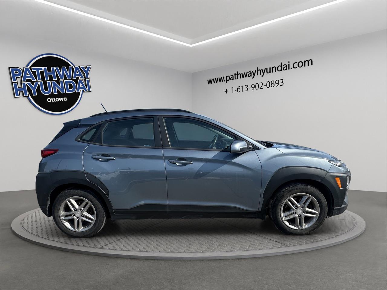 2018 Hyundai KONA Essential | Reverse Cam | Heated Seats Photo2