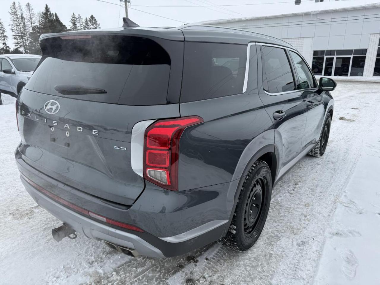 2023 Hyundai PALISADE Preferred 8-Passenger AWD Photo