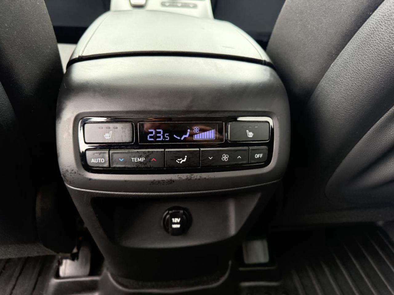 2023 Hyundai PALISADE Preferred 8-Passenger AWD Photo