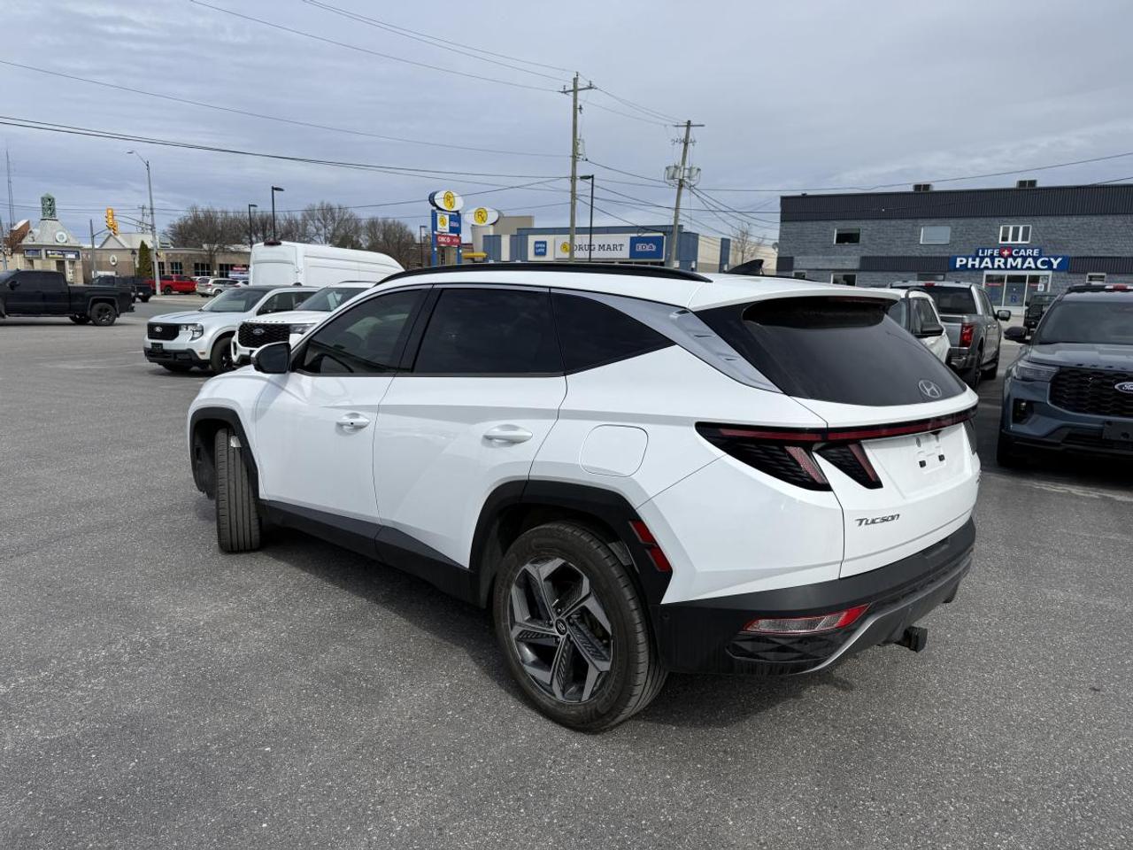 2022 Hyundai Tucson Hybrid Ultimate AWD Photo2