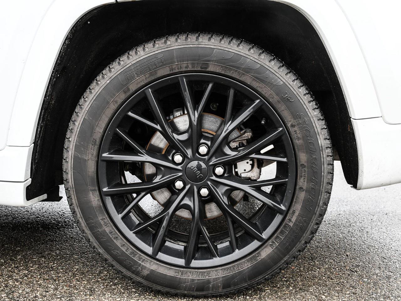 2023 Jeep Grand Cherokee Summit 4x4 Photo