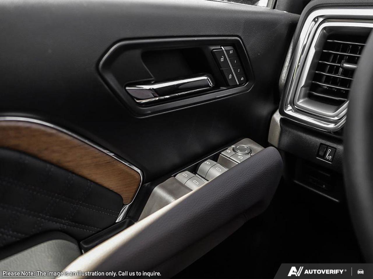 2026 GMC Canyon Denali Photo