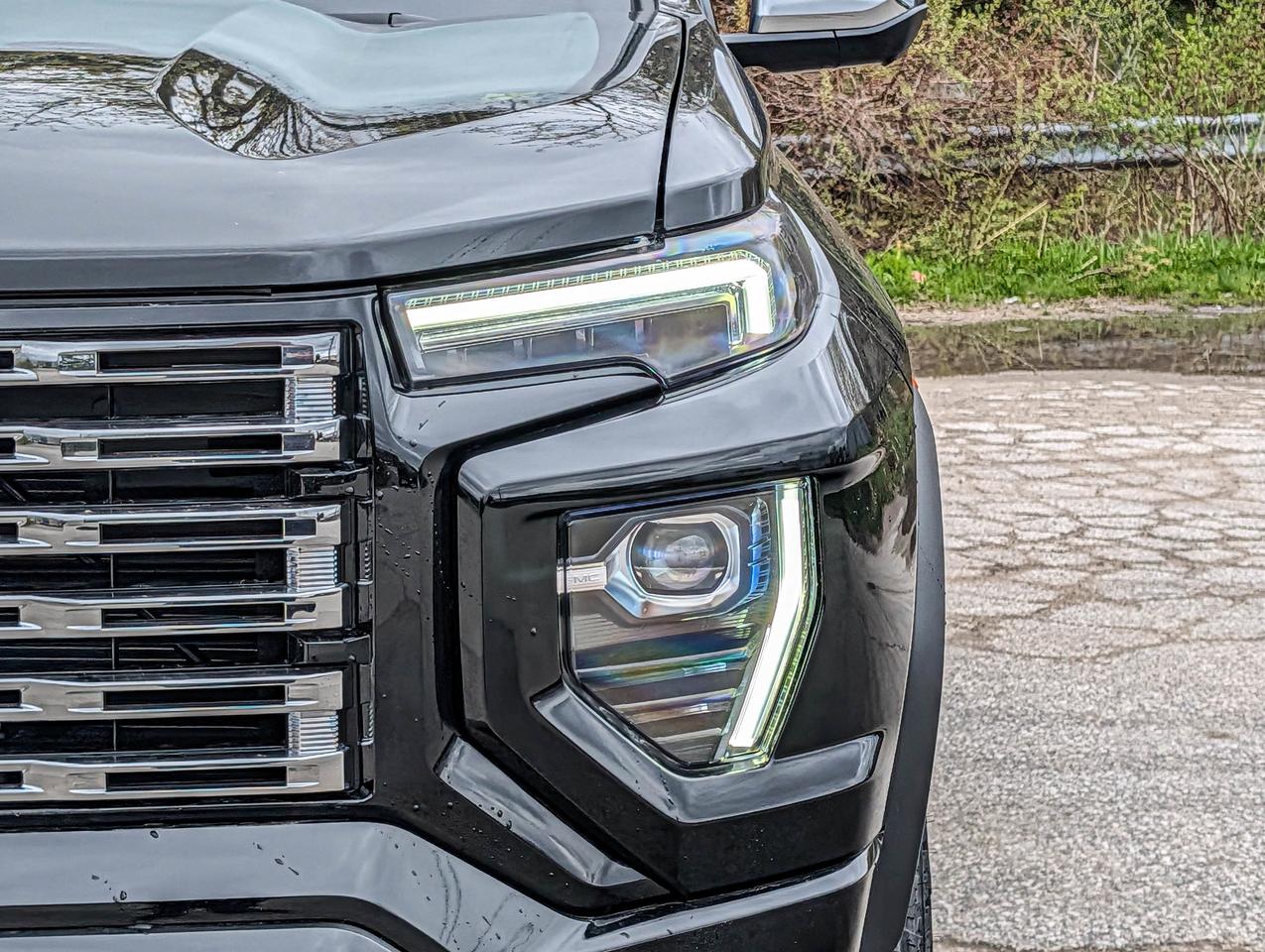 2026 GMC Canyon Denali Photo