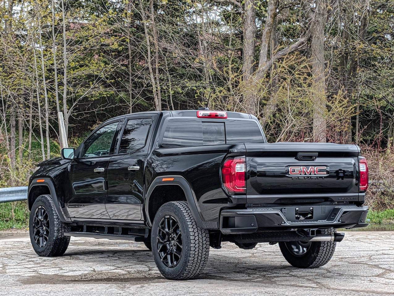 2026 GMC Canyon Denali Photo