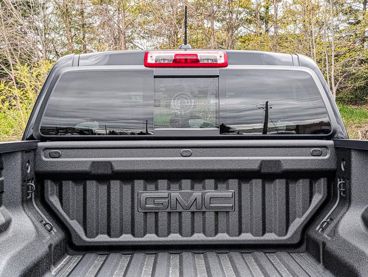2026 GMC Canyon Denali Photo