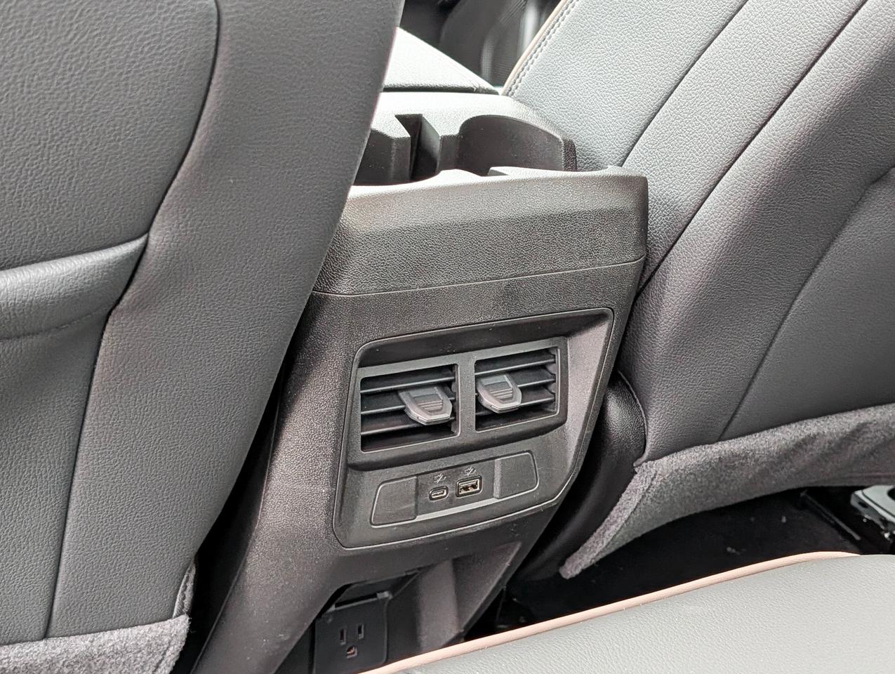 2026 GMC Canyon Denali Photo