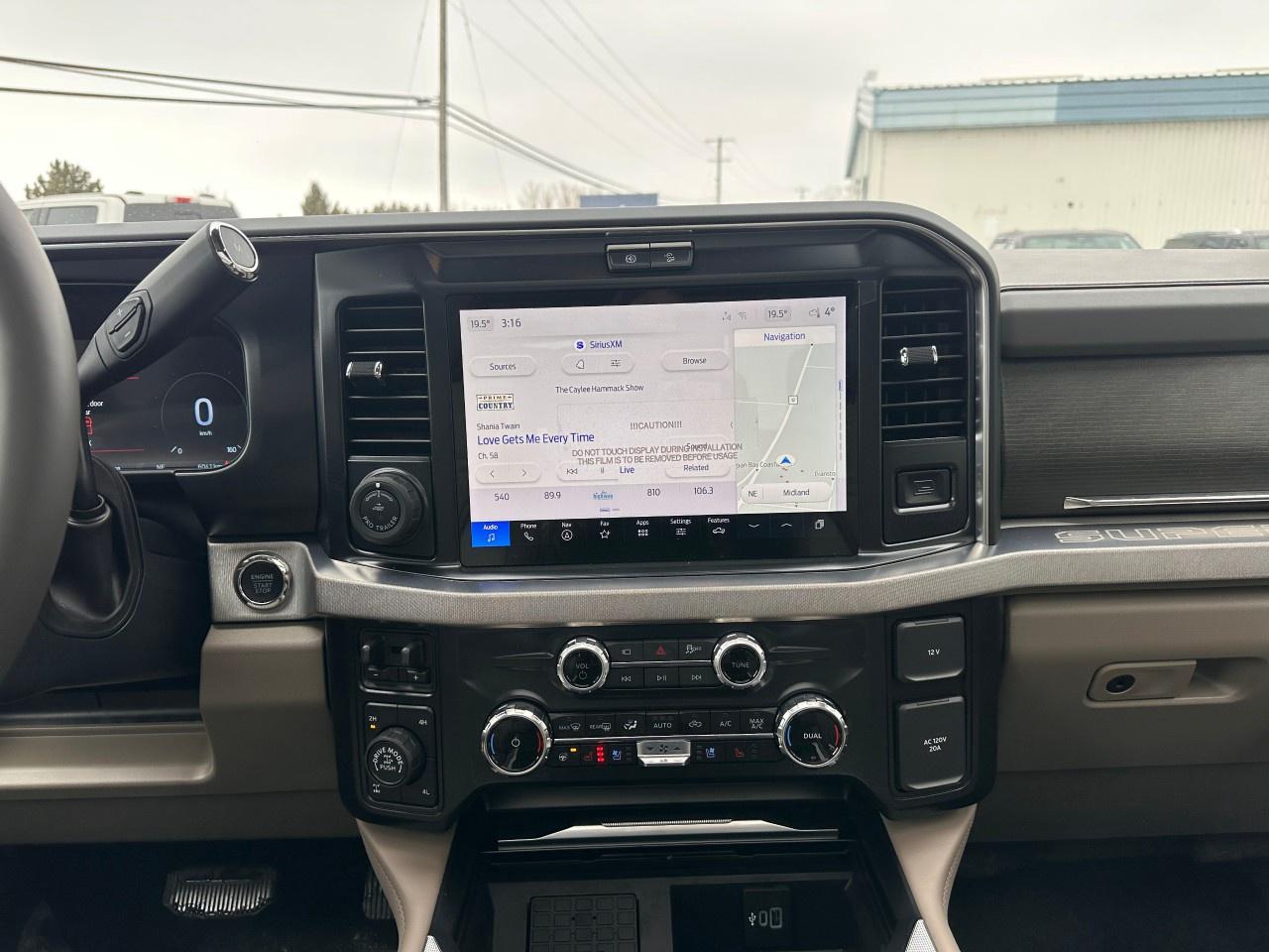 2026 Ford F-250 Super Duty SRW PLATINUM 4WD CREW CAB 6.75' BOX Photo