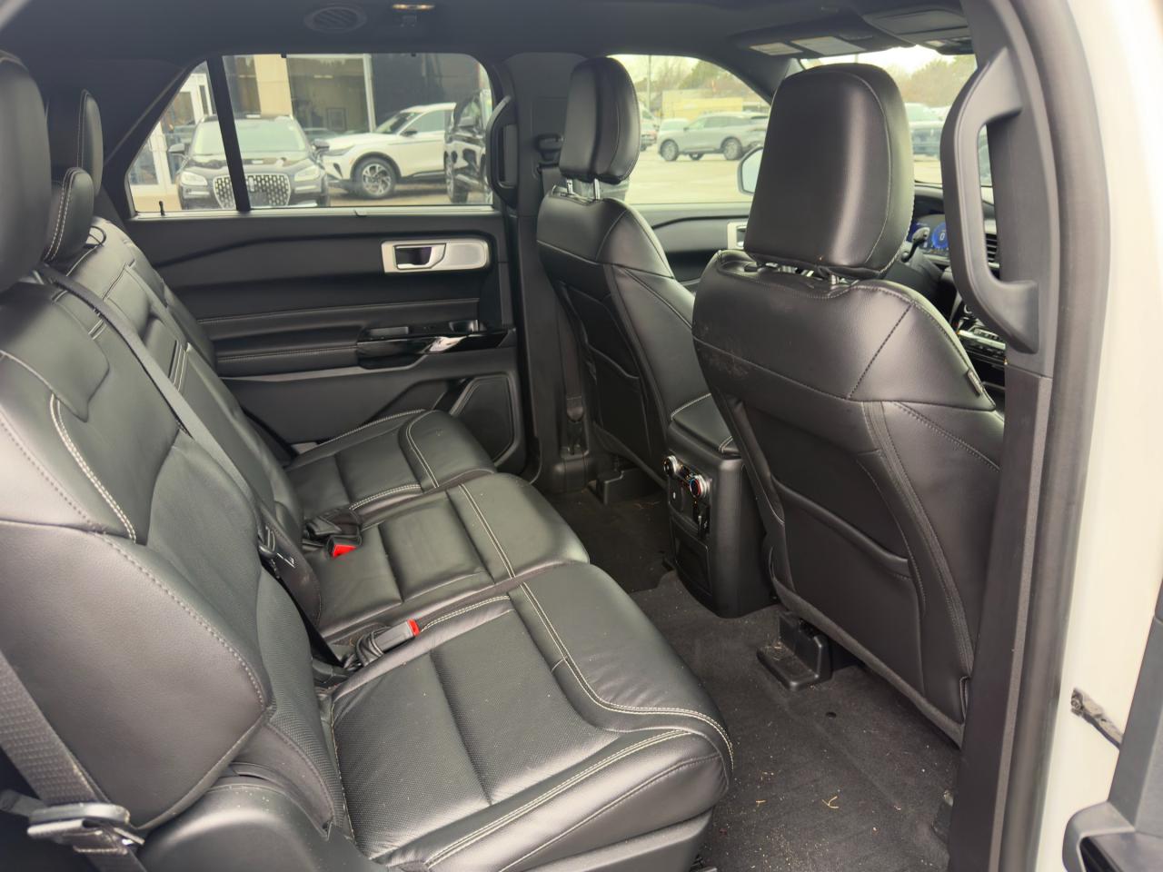 2022 Ford Explorer 401A|ST STREET PK|ST APP PK|TECH PK|CARGO PK Photo