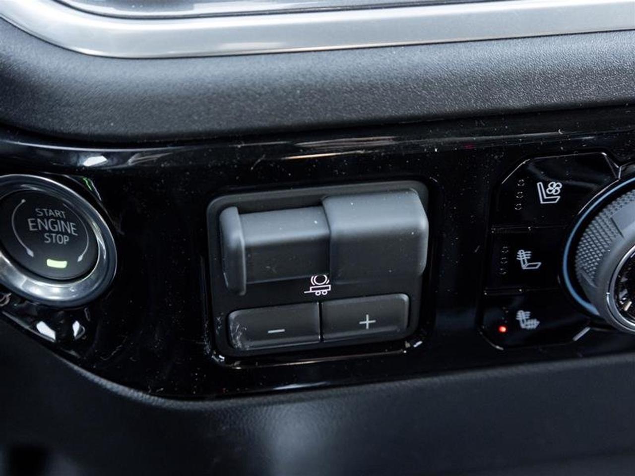 2026 Chevrolet Silverado 1500 Crew Cab Short Box 4-Wheel Drive High Country Photo