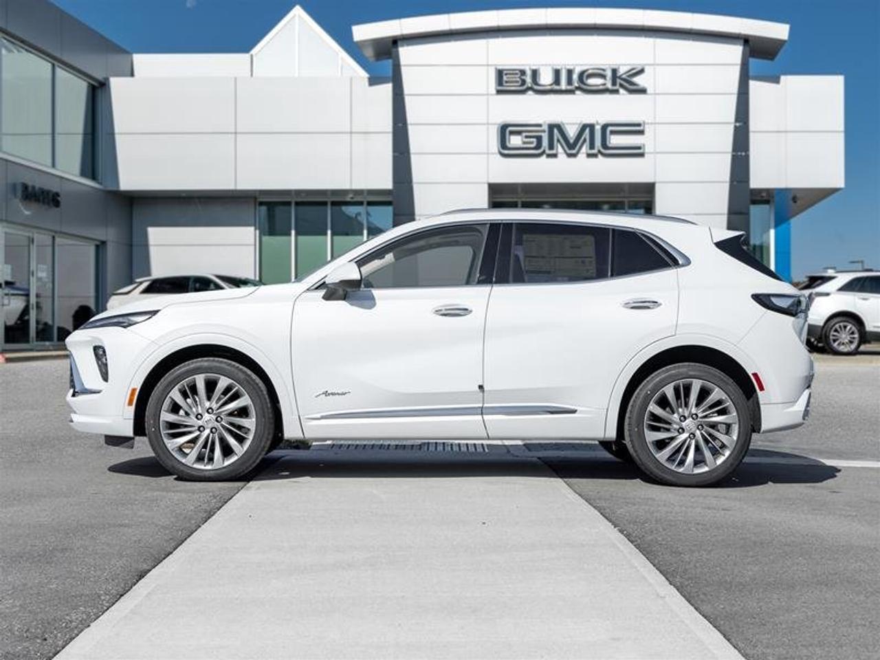 2026 Buick Envision Avenir Photo2