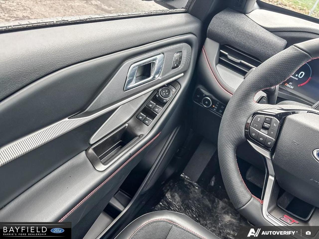 2026 Ford Explorer ST Photo