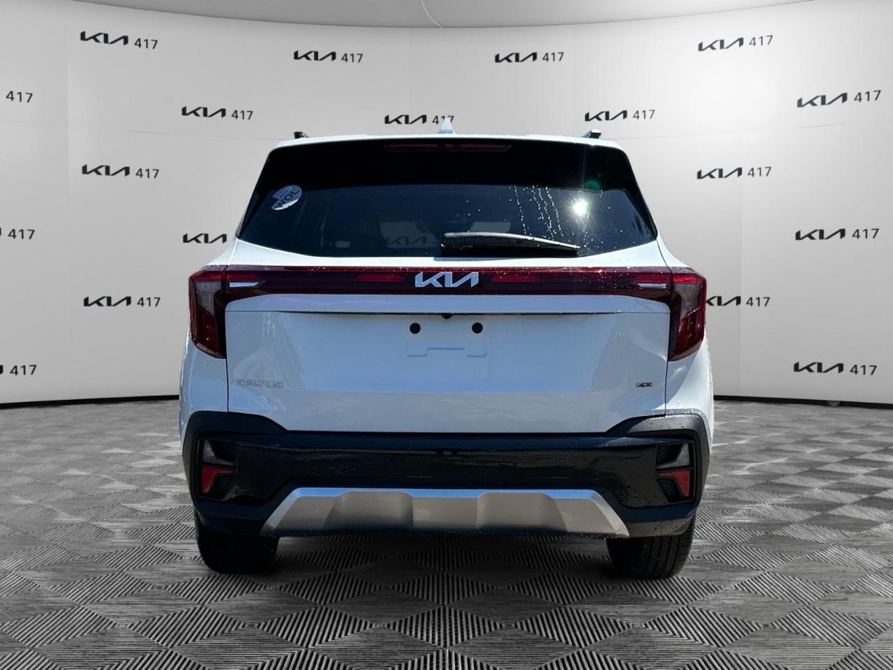 2026 Kia Seltos EX AWD Photo3