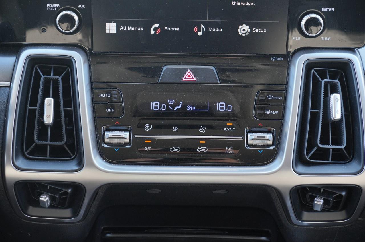 2023 Kia Sorento LX Premium AWD Photo