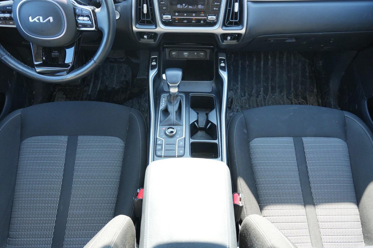 2023 Kia Sorento LX Premium AWD Photo