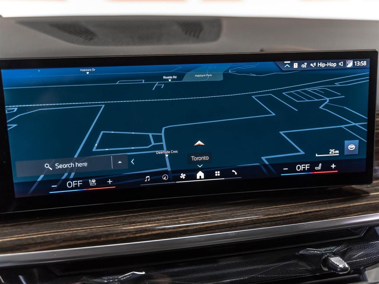 2025 BMW X7 xDrive40i|M SPORT PRO PKG|PREMIUM PKG|INDIVIDUAL|7PASSENGER Photo