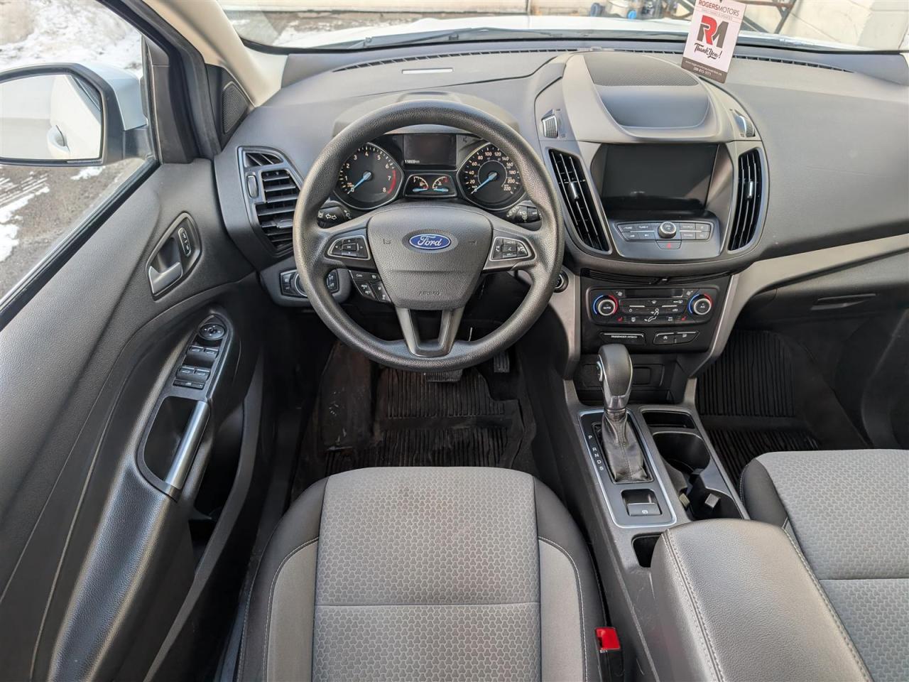2019 Ford Escape SE - NAVI - REV CAM - TECH FEATS Photo