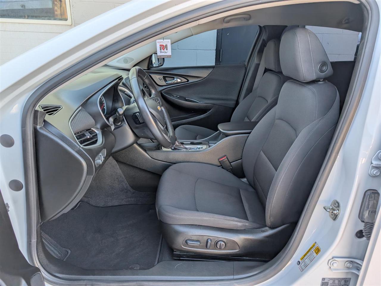 2022 Chevrolet Malibu RS - REVERSE CAM Photo