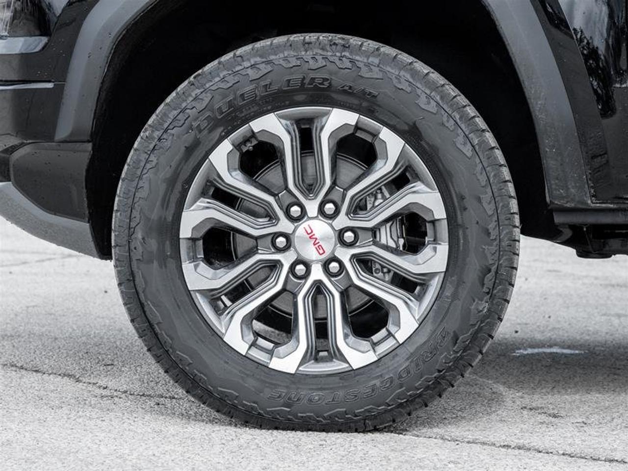 2026 GMC Canyon Denali Photo