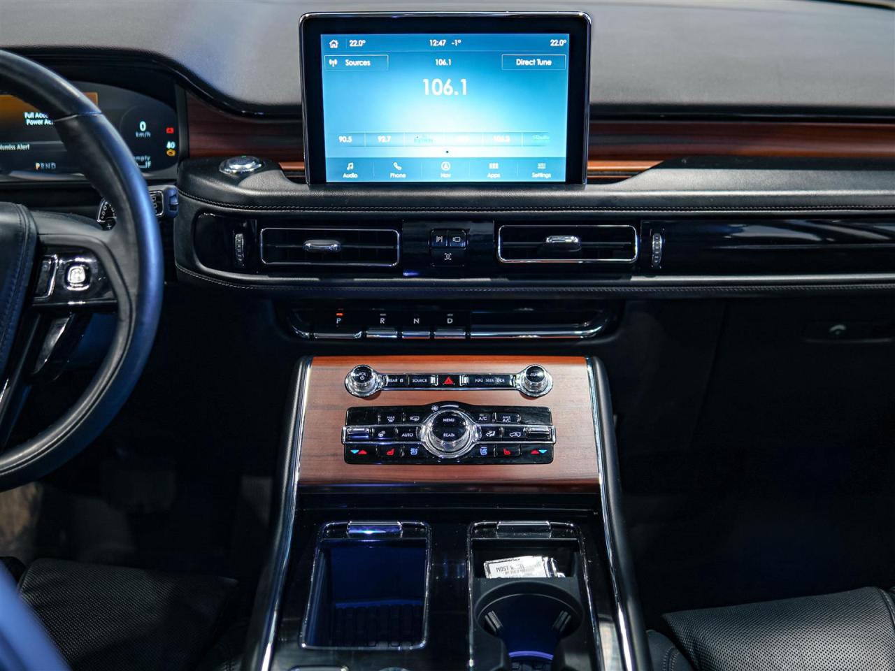 2022 Lincoln Aviator RESERVE | AWD | NO ACCIDENTS | DEALER SERVICED Photo