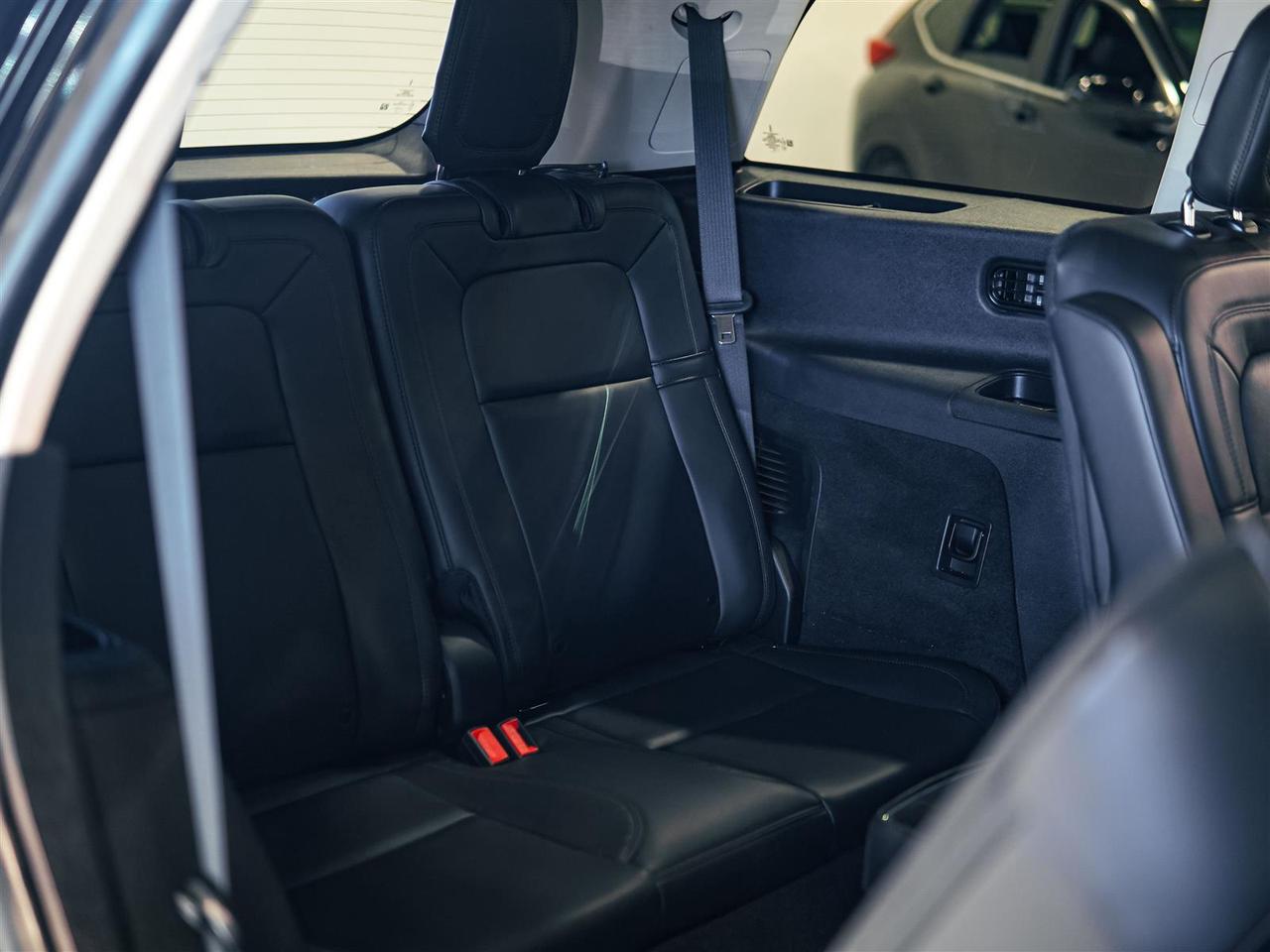 2022 Lincoln Aviator RESERVE | AWD | NO ACCIDENTS | DEALER SERVICED Photo