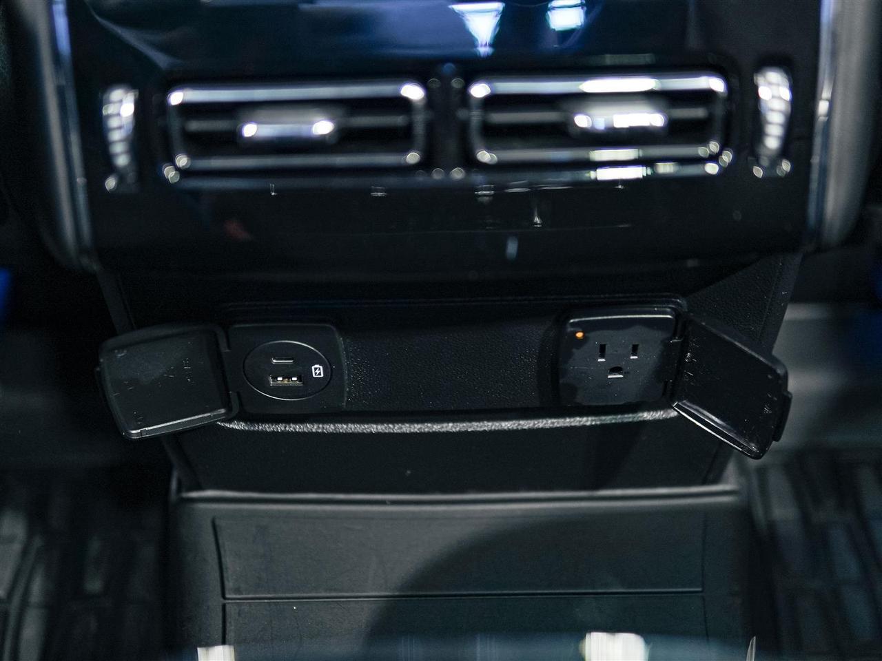 2022 Lincoln Aviator RESERVE | AWD | NO ACCIDENTS | DEALER SERVICED Photo