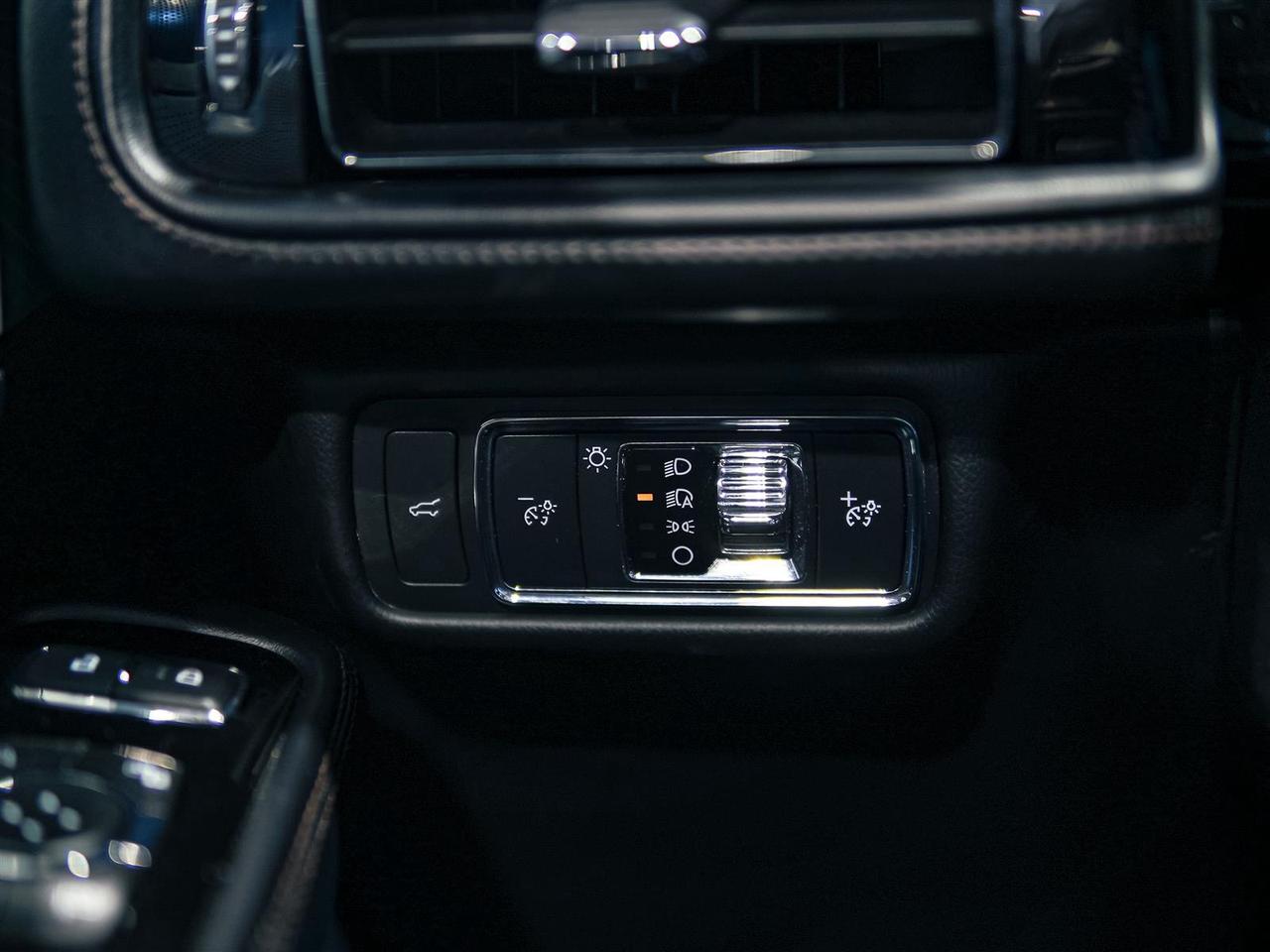 2022 Lincoln Aviator RESERVE | AWD | NO ACCIDENTS | DEALER SERVICED Photo