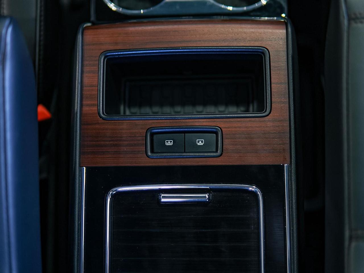 2022 Lincoln Aviator RESERVE | AWD | NO ACCIDENTS | DEALER SERVICED Photo