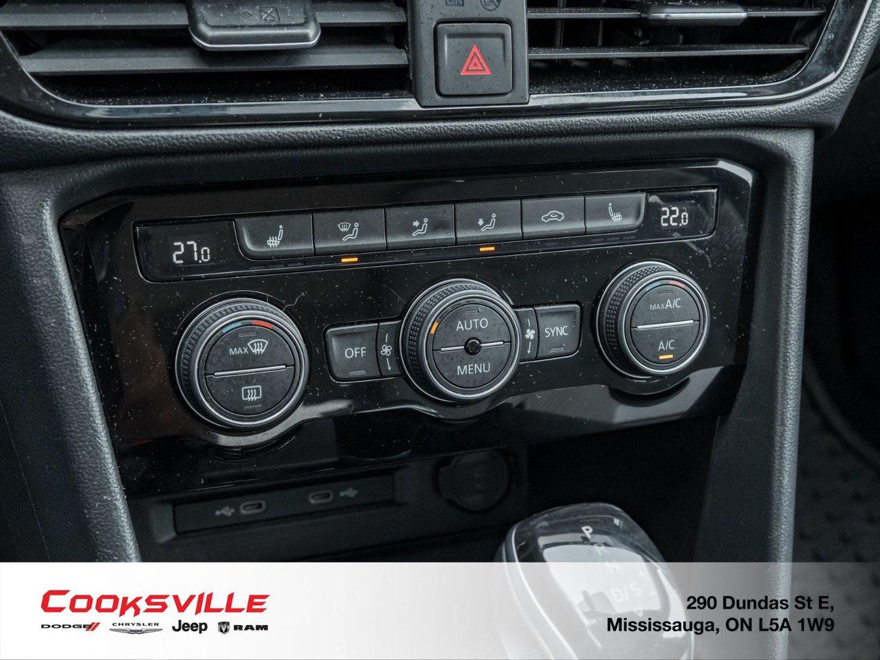 2022 Volkswagen Taos Comfortline 1.5T 7sp at DSG w/ Tip 4M Photo