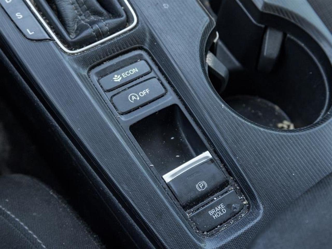 2022 Honda Civic Sedan Touring CVT Photo