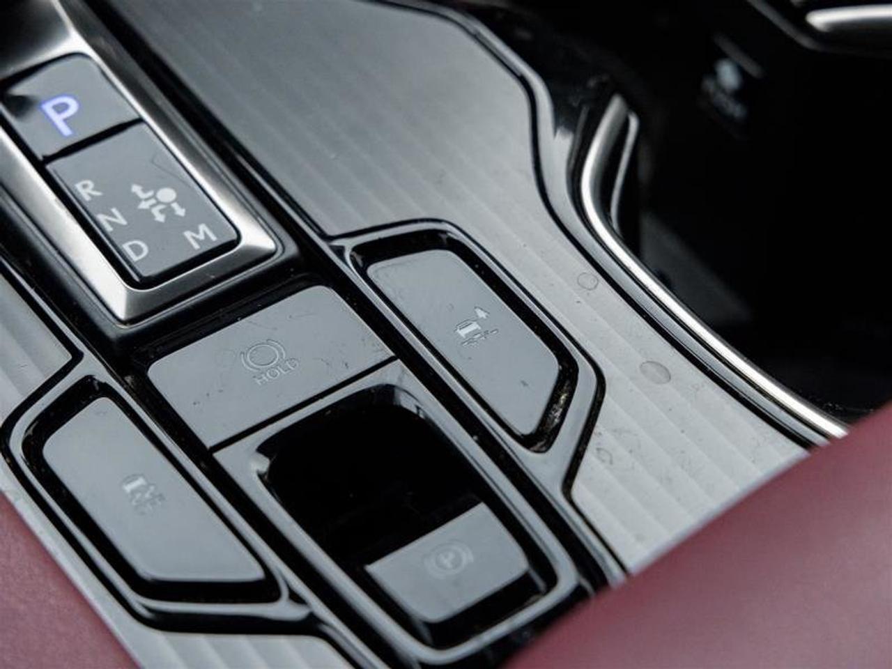 2023 Lexus RXh RX 500h Heated and Vented Seats| Navigation| Backup Cam| Panoramic Sunroof| Memory Seat| AWD Photo