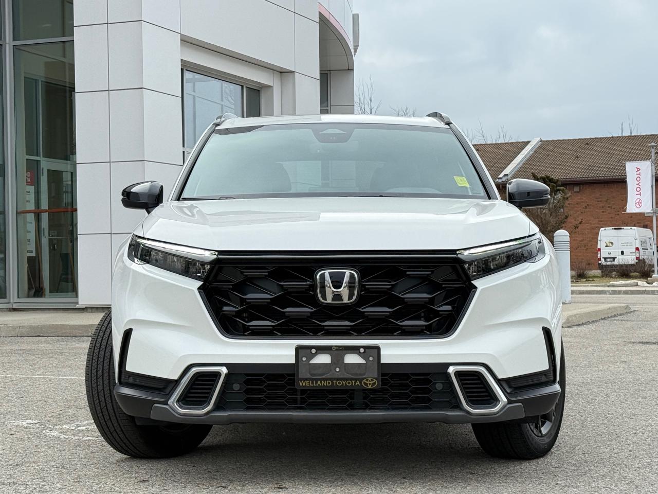 2025 Honda CR-V Hybrid Touring Photo