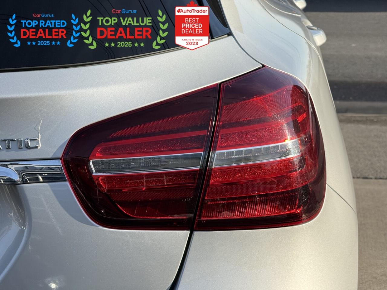 2018 Mercedes-Benz GLA 250 | PREMIUM | PANO | NAVI | BACK UP CAMERA Photo