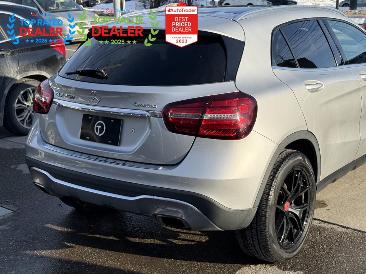 2018 Mercedes-Benz GLA 250 | PREMIUM | PANO | NAVI | BACK UP CAMERA Photo