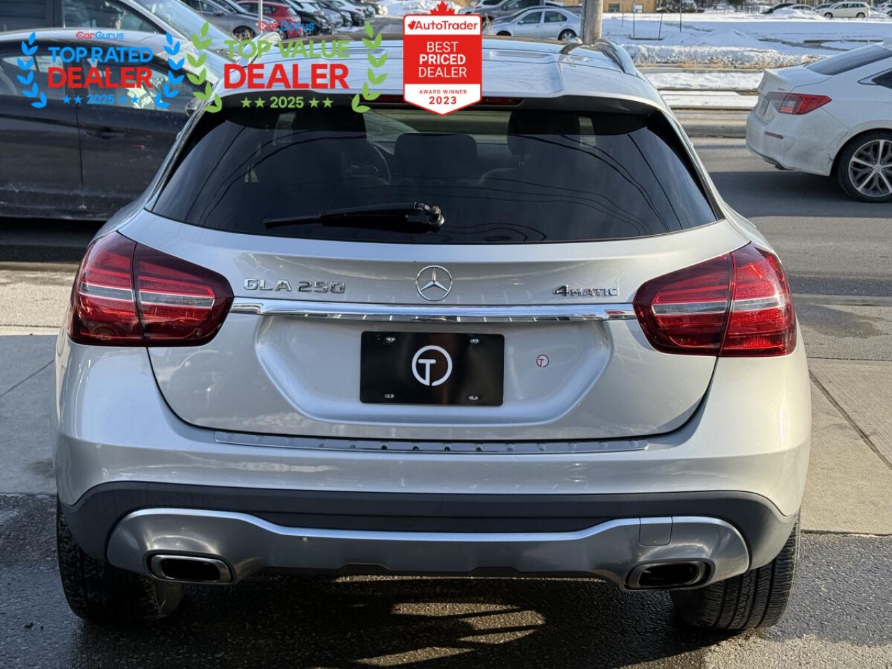 2018 Mercedes-Benz GLA 250 | PREMIUM | PANO | NAVI | BACK UP CAMERA Photo