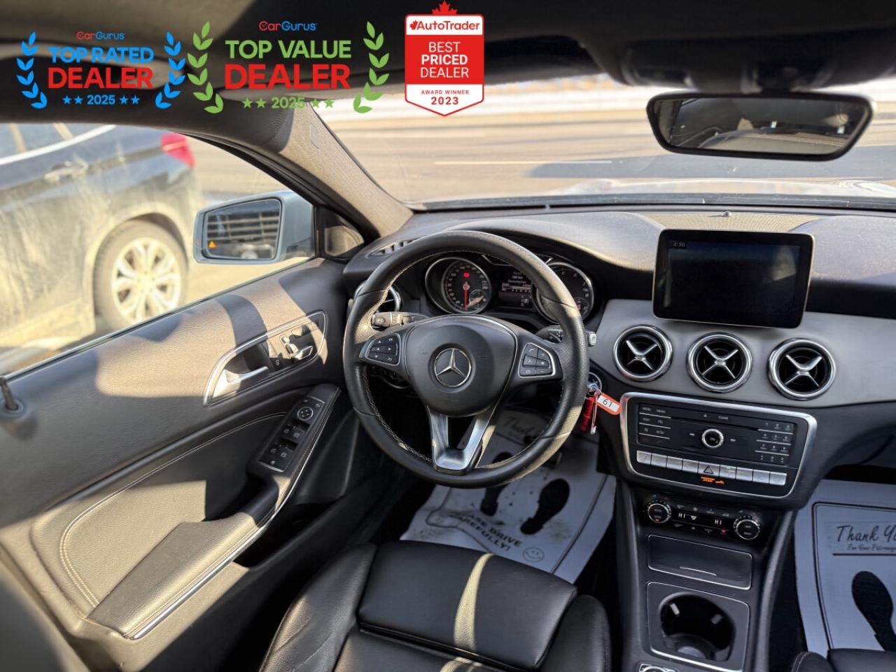 2018 Mercedes-Benz GLA 250 | PREMIUM | PANO | NAVI | BACK UP CAMERA Photo