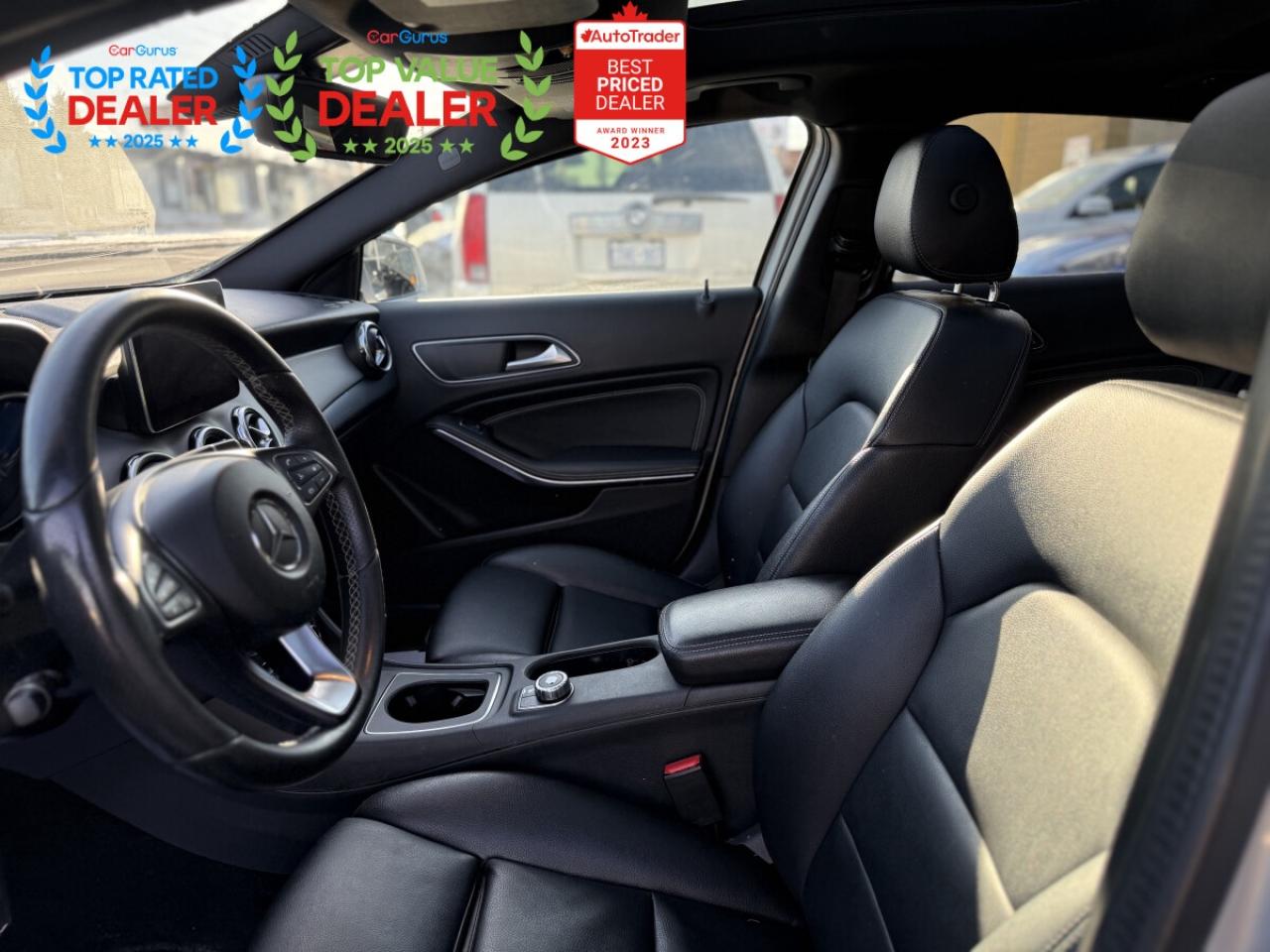 2018 Mercedes-Benz GLA 250 | PREMIUM | PANO | NAVI | BACK UP CAMERA Photo