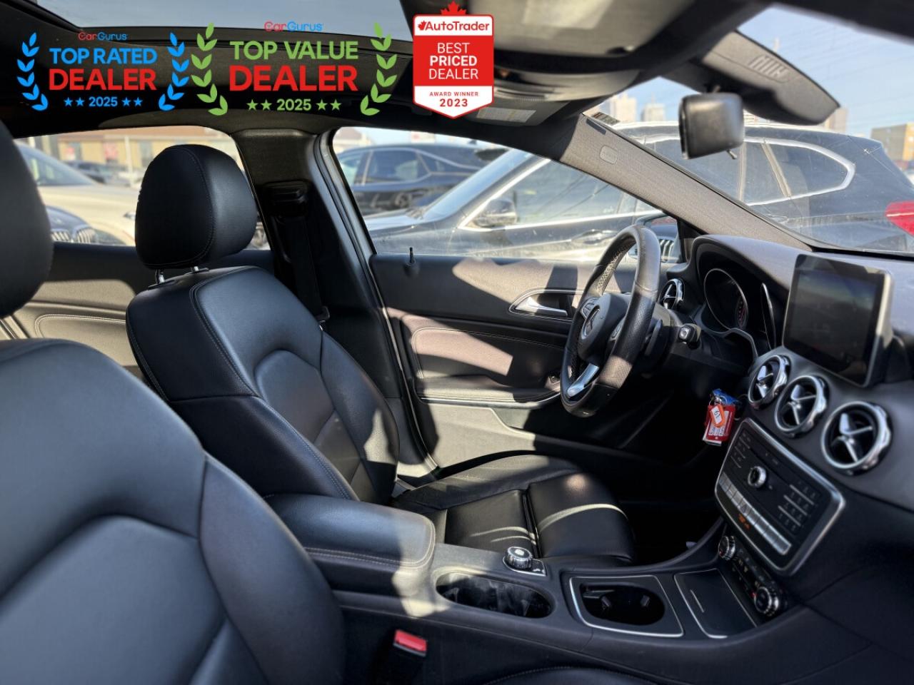 2018 Mercedes-Benz GLA 250 | PREMIUM | PANO | NAVI | BACK UP CAMERA Photo