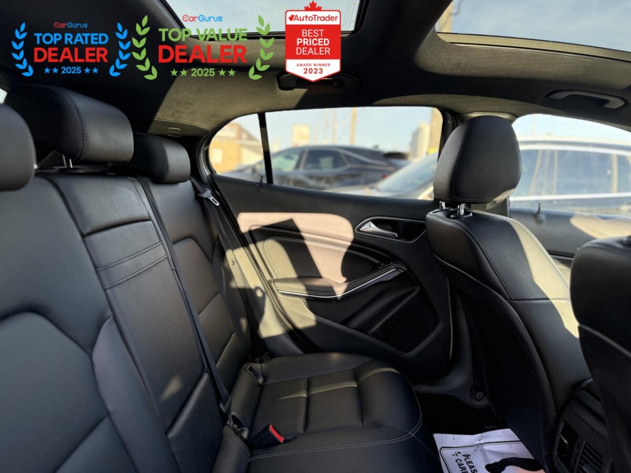 2018 Mercedes-Benz GLA 250 | PREMIUM | PANO | NAVI | BACK UP CAMERA Photo