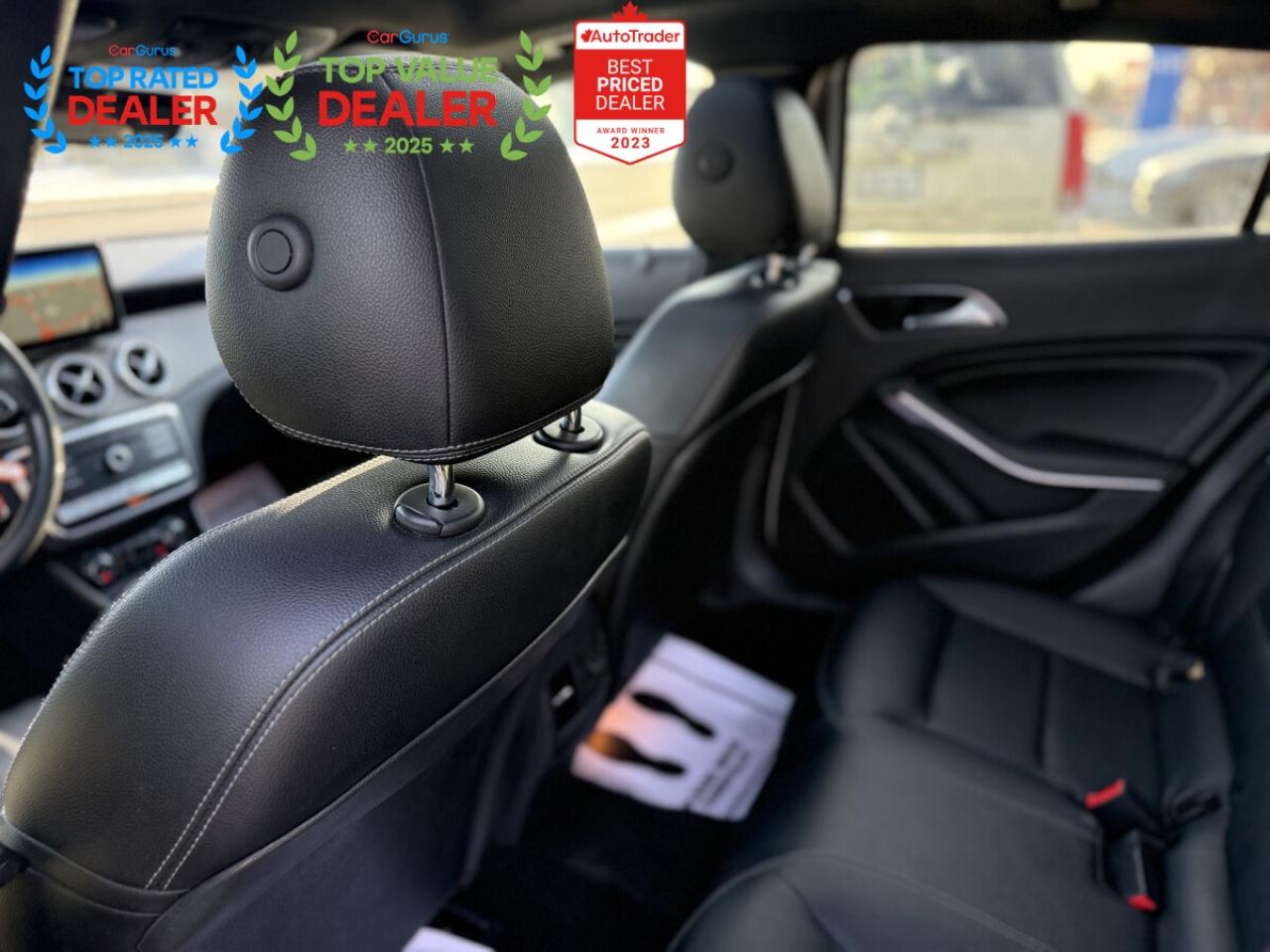 2018 Mercedes-Benz GLA 250 | PREMIUM | PANO | NAVI | BACK UP CAMERA Photo