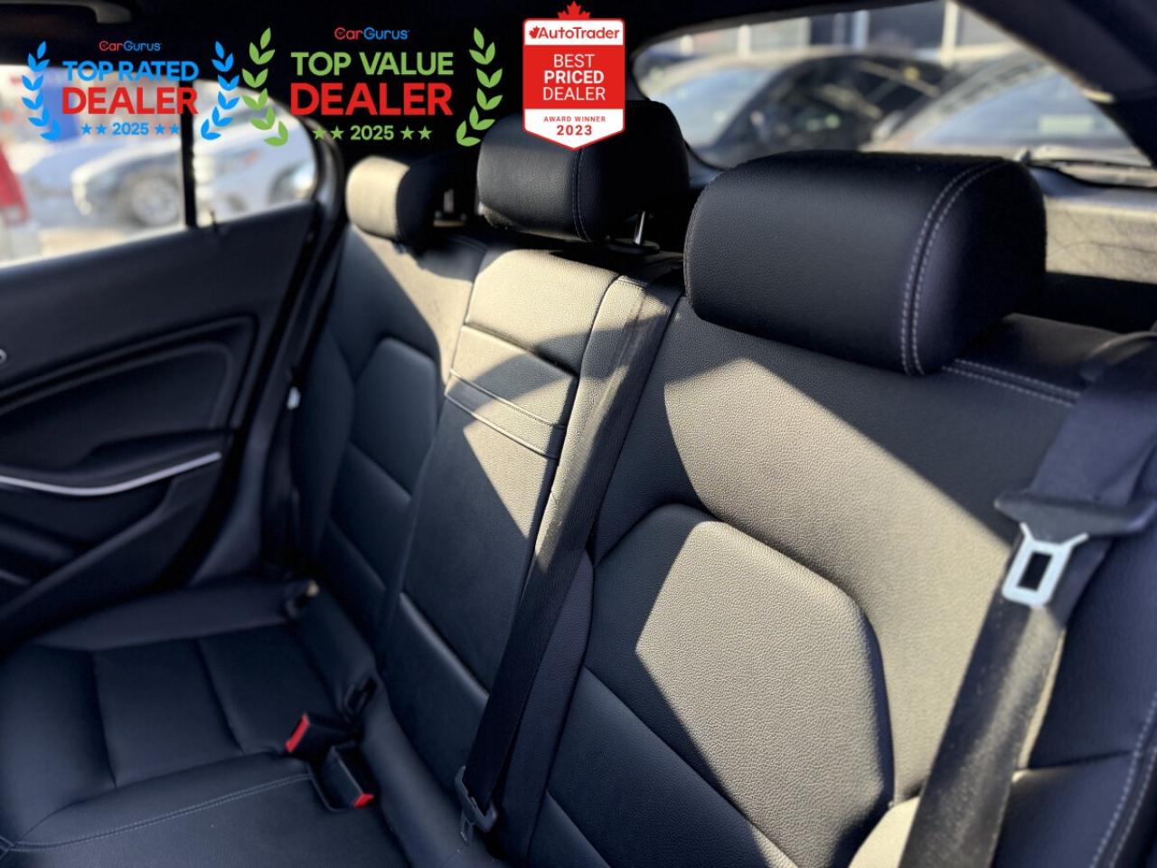 2018 Mercedes-Benz GLA 250 | PREMIUM | PANO | NAVI | BACK UP CAMERA Photo