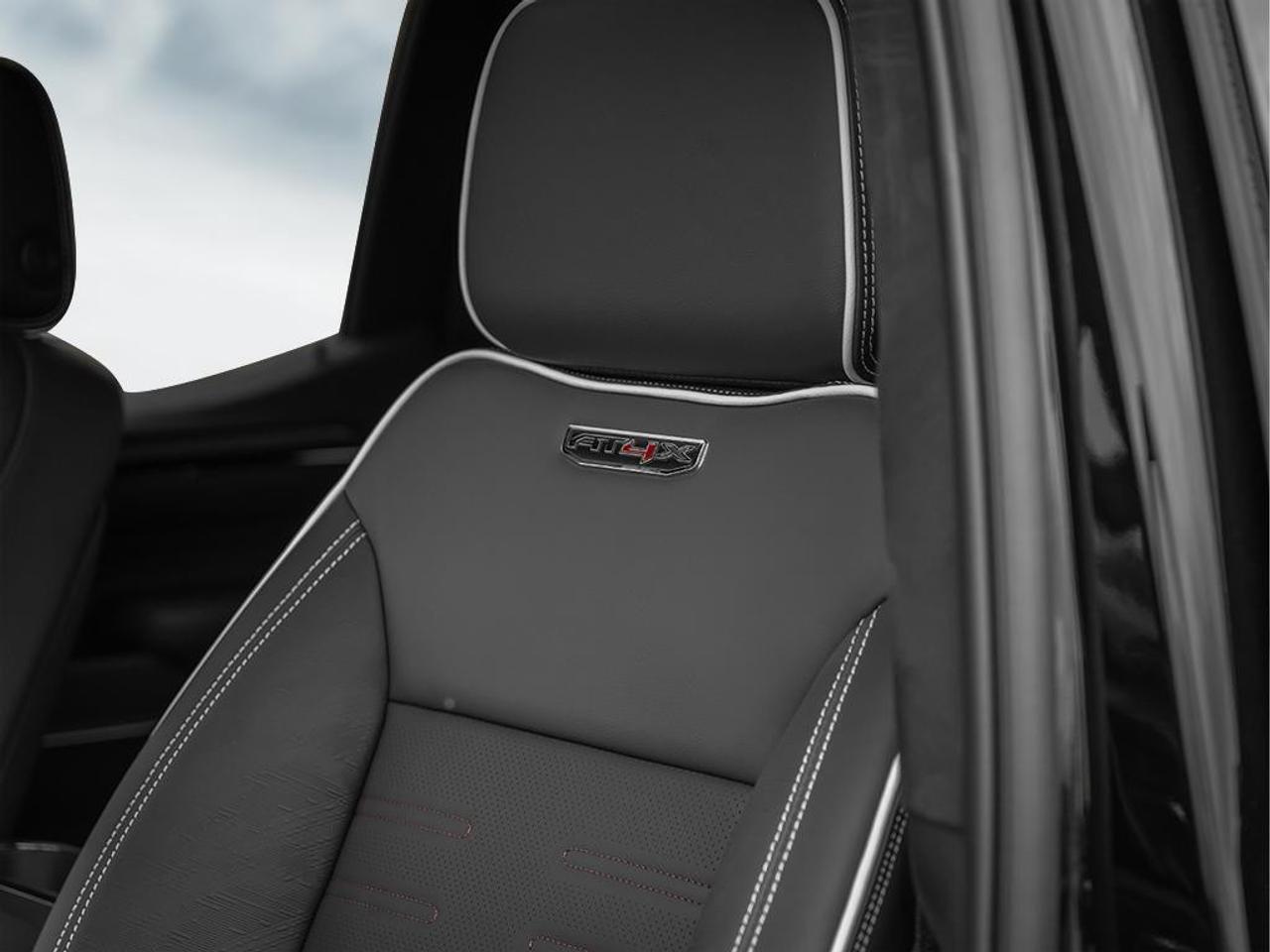 2026 GMC Sierra 1500 Crew Cab Short Box 4-Wheel Drive AT4X Photo